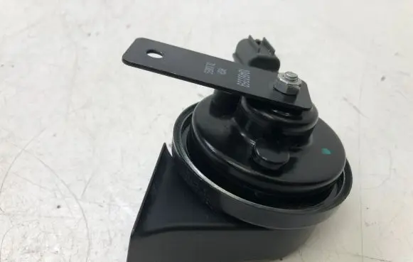 MG MG3 II Horn signal 10460359 DL138EG