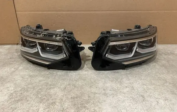 Volkswagen Tiguan Headlights/headlamps set 5NL941081C