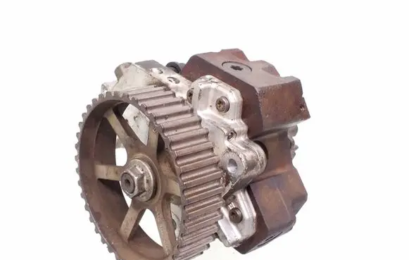 Mitsubishi Space Star Fuel injection high pressure pump 8200108225 0928400 5020377438916