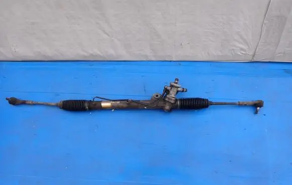 Nissan Almera N16 Steering wheel axle