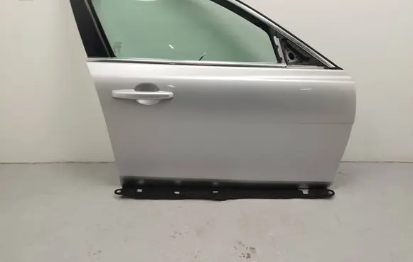 Jaguar XE Front door 