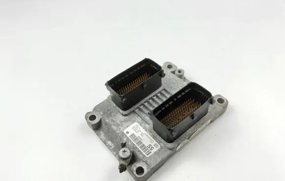 Opel Corsa C Engine control unit/module 1039S10736 0261208253 55352622