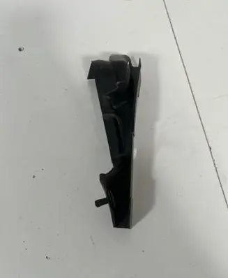 Audi A6 C7 Fender mounting bracket 4G0805233