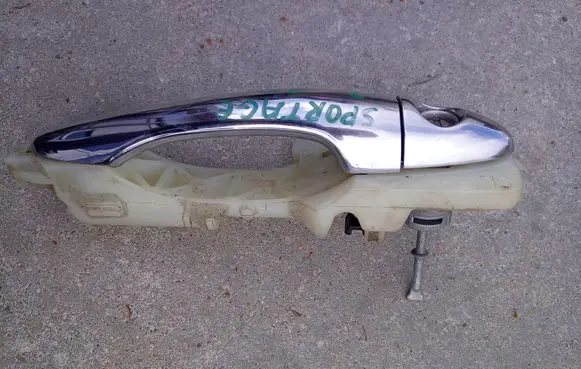 KIA Sportage Front door exterior handle
