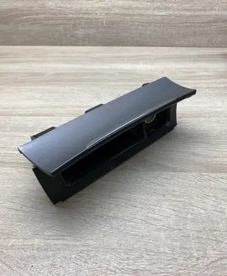 Volkswagen PASSAT CC Car ashtray 3C0863284A 3C0857961A