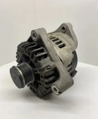 BMW 5 F10 F11 Generator/alternator 8507624 2608669C FG18S052