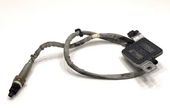 Volkswagen Caddy Lambda probe sensor 04L907805BD