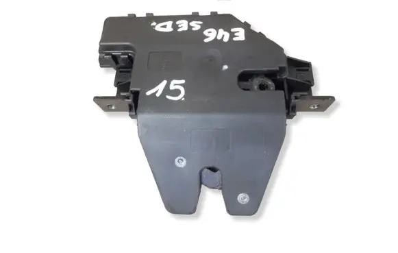 BMW 3 E46 Tailgate/trunk/boot lock/catch/latch 8196401