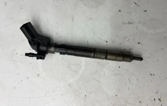Audi A6 S6 C6 4F Fuel injector 059130277aj 08040803805 0445115054