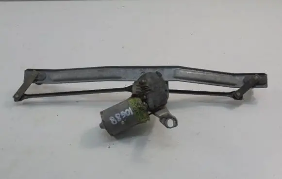 Volkswagen Polo II 86C 2F Front wiper linkage 867955113A