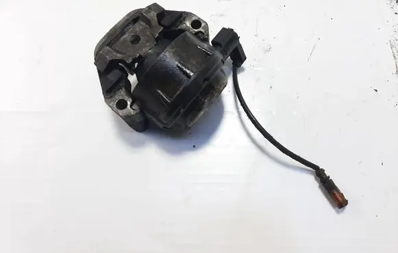 Audi A6 S6 C7 4G Engine mount bracket