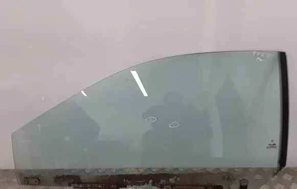 Peugeot 406 Front door window/glass (coupe) 43R000982