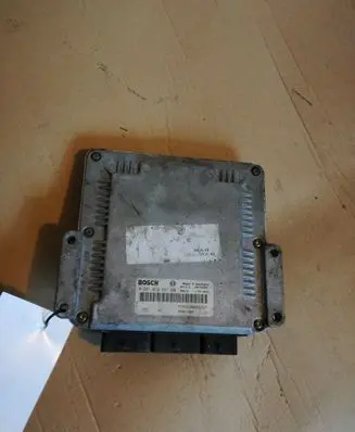 Renault Laguna II Engine control unit/module 0281010297