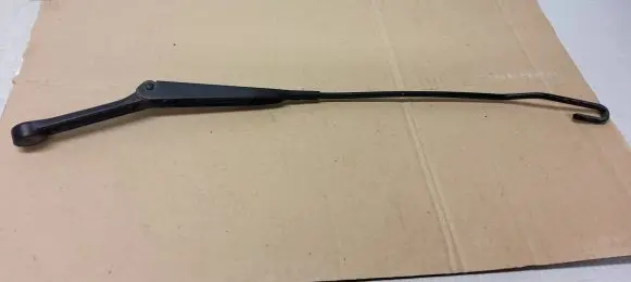 Audi A4 S4 B5 8D Front wiper blade arm 8D1955408A 1833119