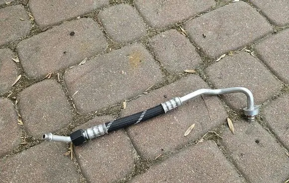 Opel Mokka B Air conditioning (A/C) pipe/hose 9855619380
