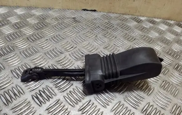 Audi A3 S3 8V Rear door check strap stopper 8V4839249A 8V4839267