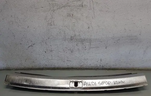 Audi A6 S6 C6 4F Seat belt trim 4F9864483