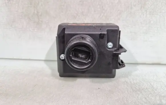 Mercedes-Benz E W212 Ignition lock A2075450108 33003213 33003215