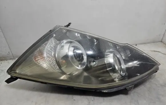 Honda CR-V Headlight/headlamp 33150