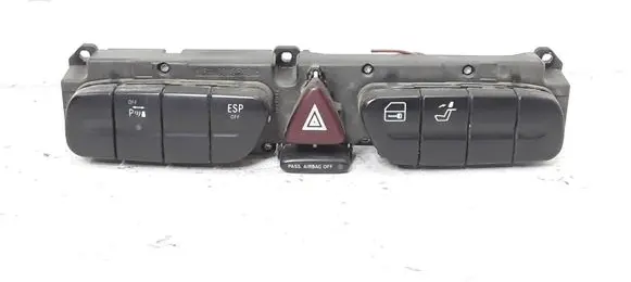 Mercedes-Benz CLK A209 C209 Speedometer (instrument cluster) 20382157 30829605001 3306020400