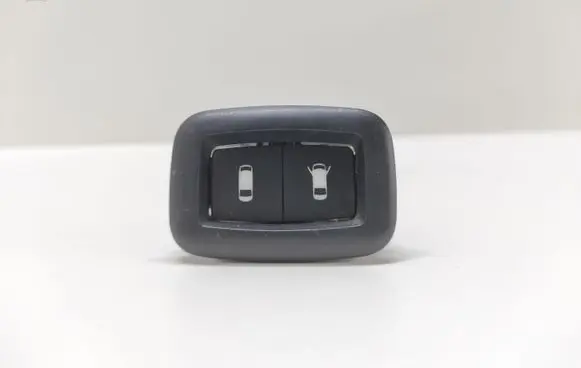 Chrysler Voyager Central locking switch button 483424