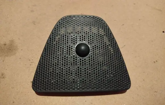 Opel Corsa D Dash center speaker trim cover 13205175 460029937