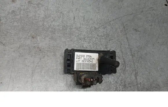 Chevrolet Lanos Air pressure sensor 16137039