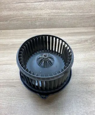 Toyota Corolla E120 E130 Heater fan/blower 0130101601 MF0160700610