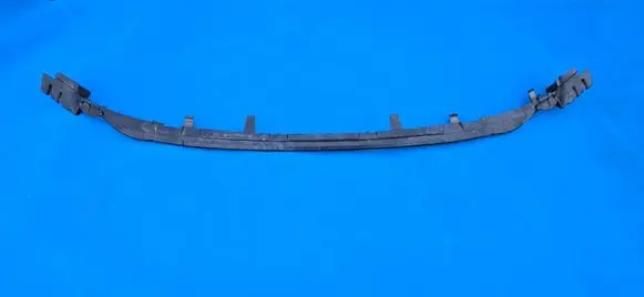 BMW 5 G30 G31 G38 Front bumper foam support bar 8746307