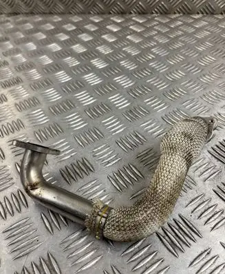 Audi A8 S8 D4 4H EGR valve line/pipe/hose 057131525
