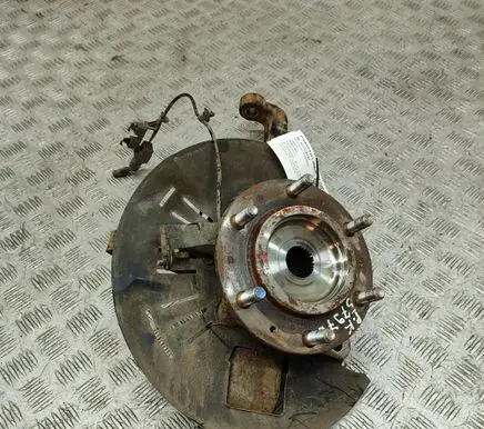 Isuzu D-Max Front wheel hub 8979436291