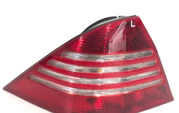 Mercedes-Benz S W220 Rear/tail lights