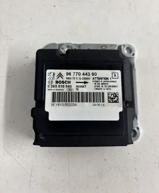 Peugeot 3008 I Airbag control unit/module 9677044380