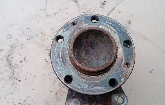 Fiat Scudo Rear wheel hub X013
