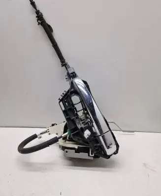 Lancia Thema Rear door lock P04589915AD H6513 T69KD3121
