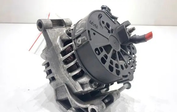 Opel Corsa D Generator/alternator 13256932