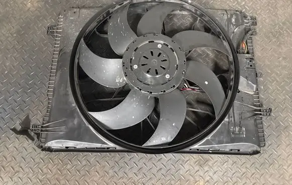 Electric radiator cooling fan