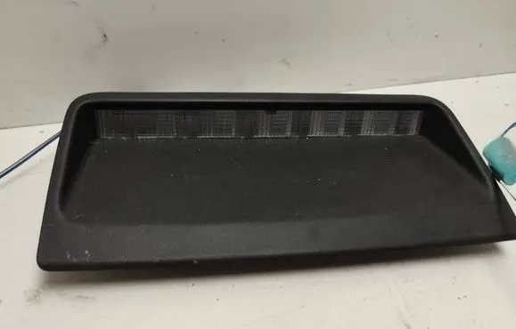 Toyota Avensis T270 Third/center stoplight 8157005100