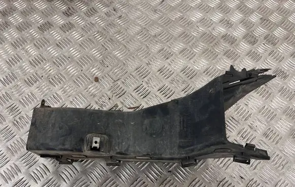 BMW X6 M Intercooler air channel guide 7205943