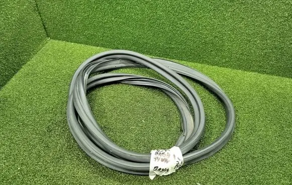 Hyundai i10 Loading door rubber seal (on body) 1711023