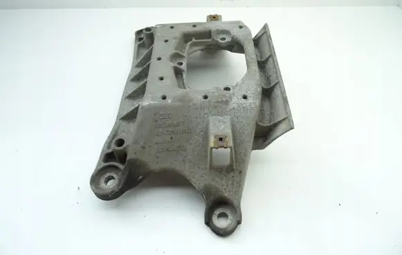 Audi A4 S4 B8 8K Gearbox mounting bracket 8K0399263T