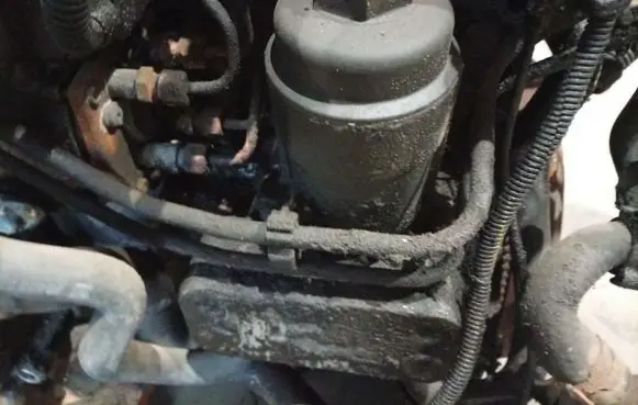 Opel Zafira A Oil filter cover