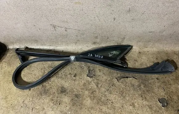 Mercedes-Benz E C207 W207 Rear side window A2076700339