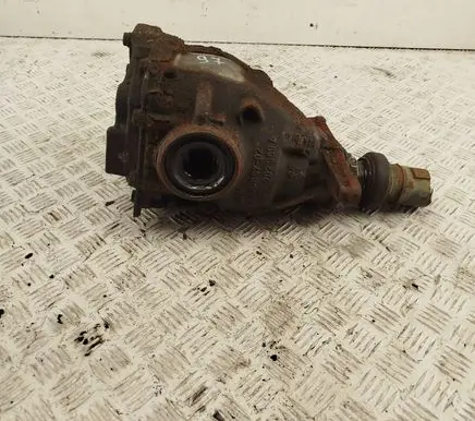 BMW X5 E70 Rear differential 7590912