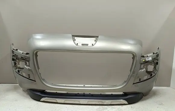 Peugeot 3008 I Front bumper 