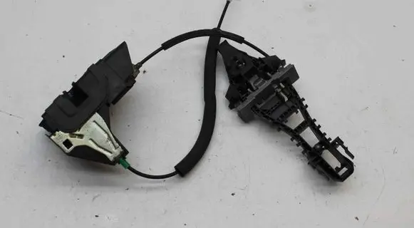 Jaguar F-Pace Coupe door lock (next to the handle) HK83203A29GB