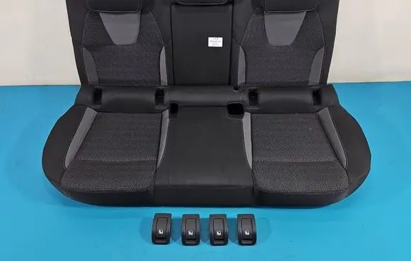 Skoda Octavia Mk4 Second row seats IMPRK1581882