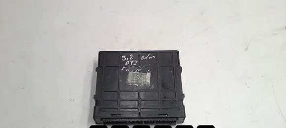 Mitsubishi Pajero Engine control unit/module E6T01875