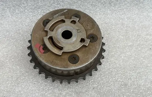 Audi A8 S8 D2 4D Camshaft pulley/ VANOS 07C109087F AD090507