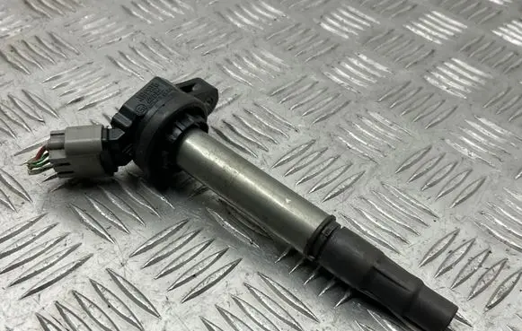 Toyota Prius+ (ZVW40) High voltage ignition coil 9091902258 10R035444